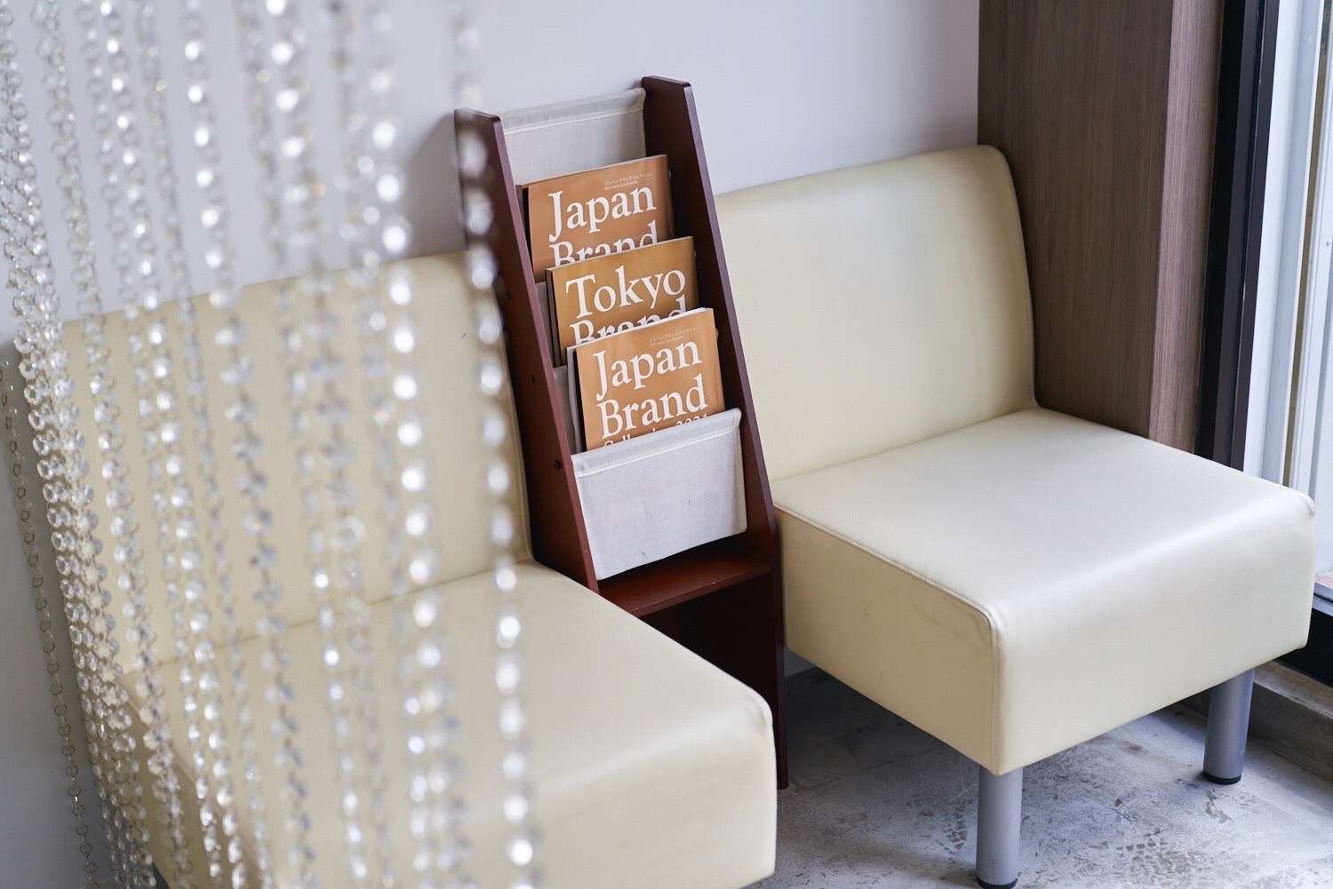 店内写真(待合チェア)